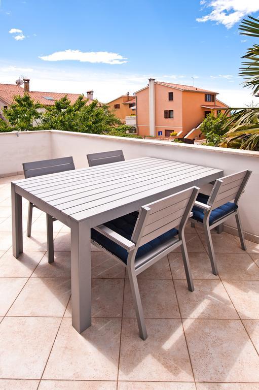 Apartments Alluro Rovinj Ruang foto